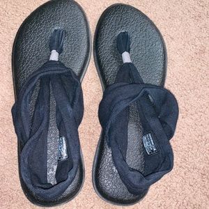 Sanuk sandals